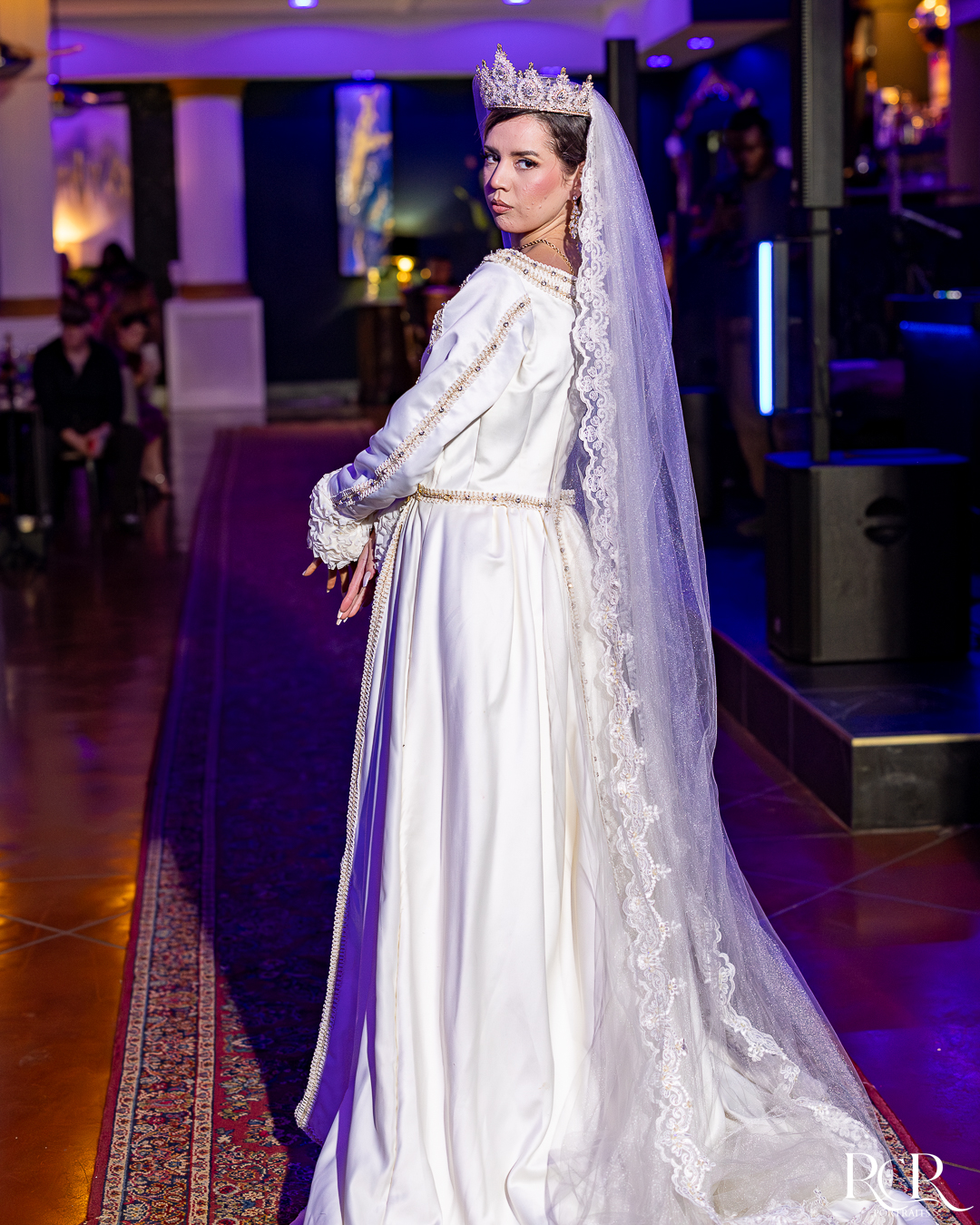 Queen Elizabeth I of England Gown